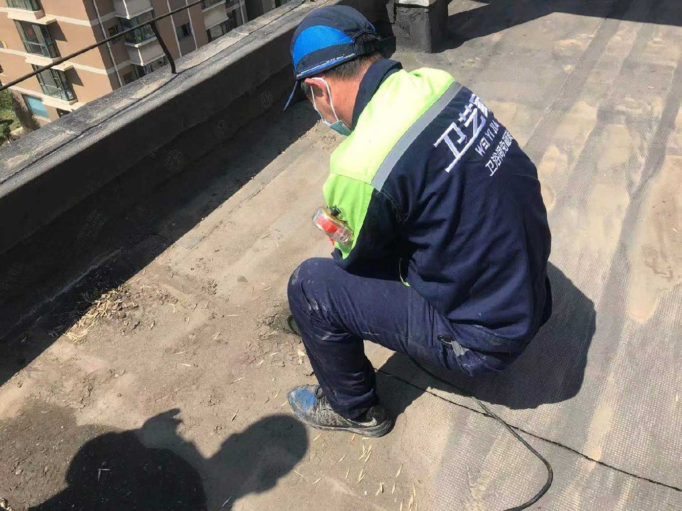 卫艺家房顶防水补漏施工,房顶防水补漏